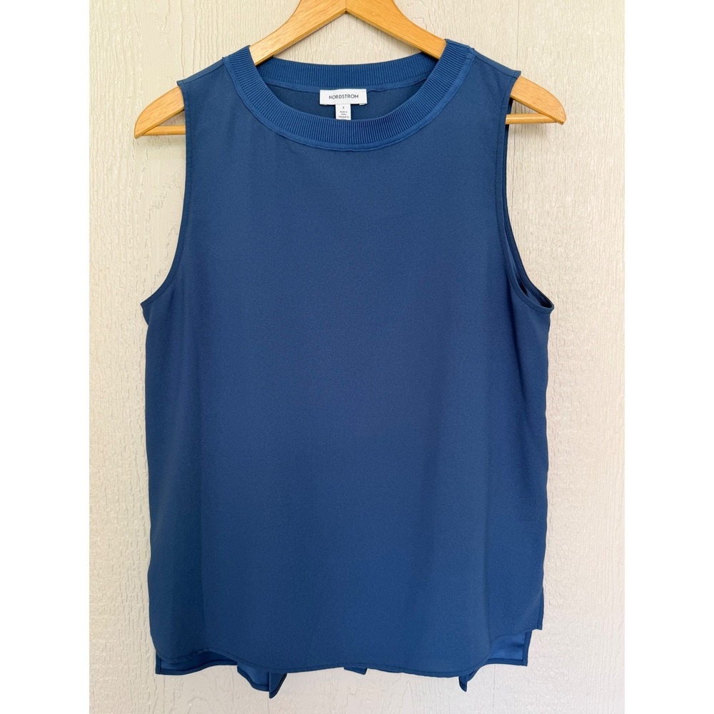 Nordstrom Women Slate Blue Pleated Back Sleeveless Crew Neck Blouse Top Small